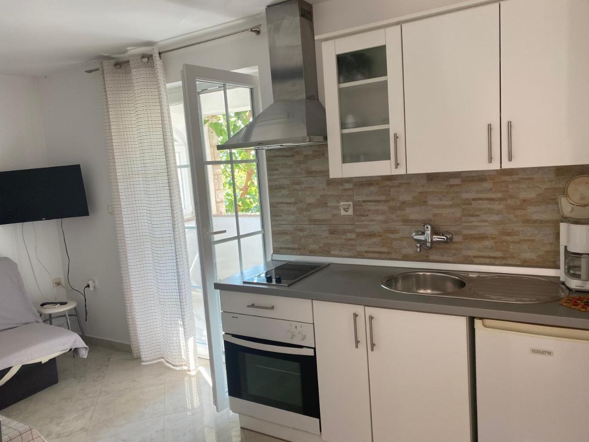 Barbat na Rabu Apartments Nautica מראה חיצוני תמונה