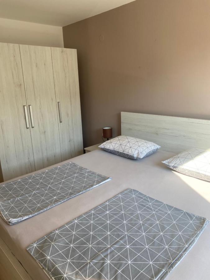 Barbat na Rabu Apartments Nautica מראה חיצוני תמונה