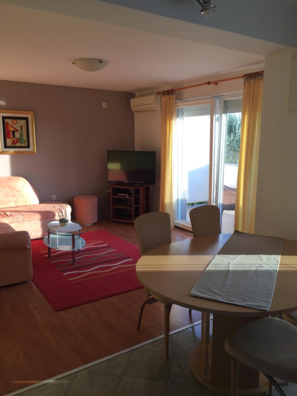 Barbat na Rabu Apartments Nautica מראה חיצוני תמונה