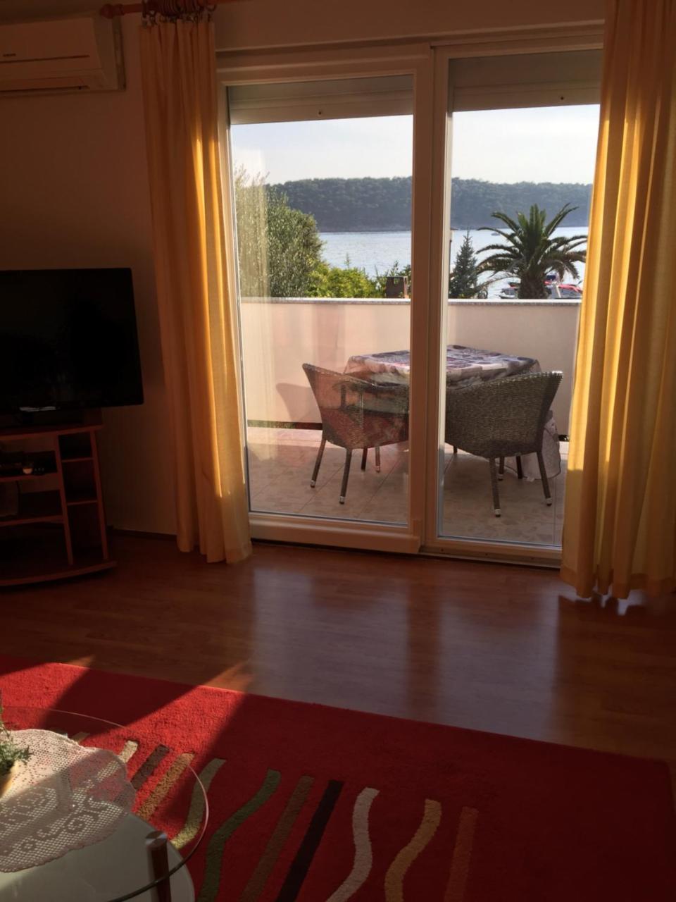 Barbat na Rabu Apartments Nautica מראה חיצוני תמונה